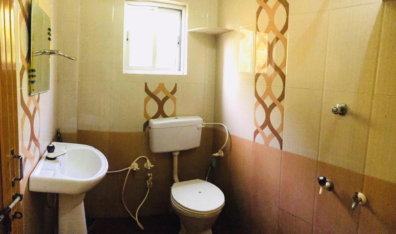 Hari Om Hotell Gokarna  Rom bilde